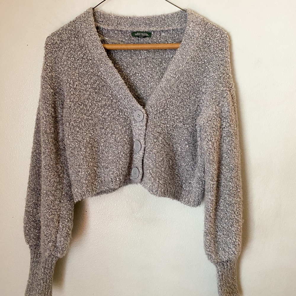 Cropped cardigan size xs